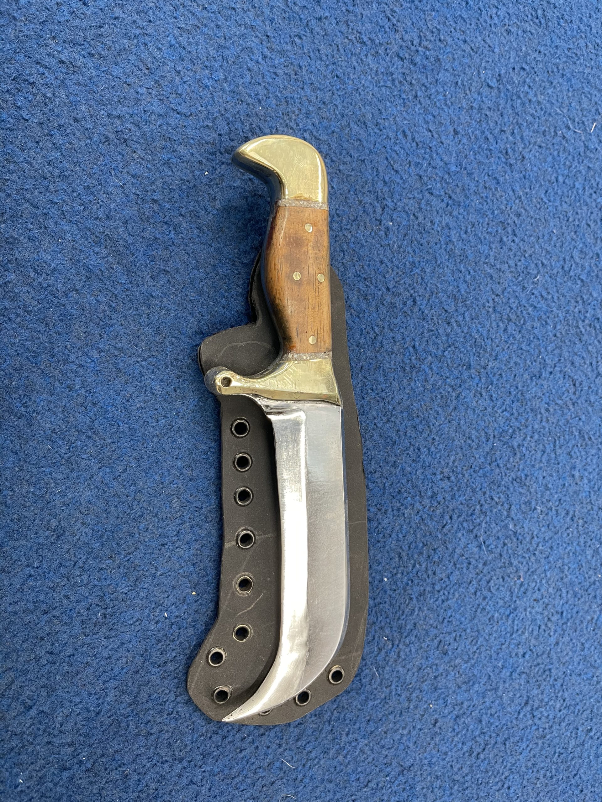 Hook Knife Wolf Den Armoury