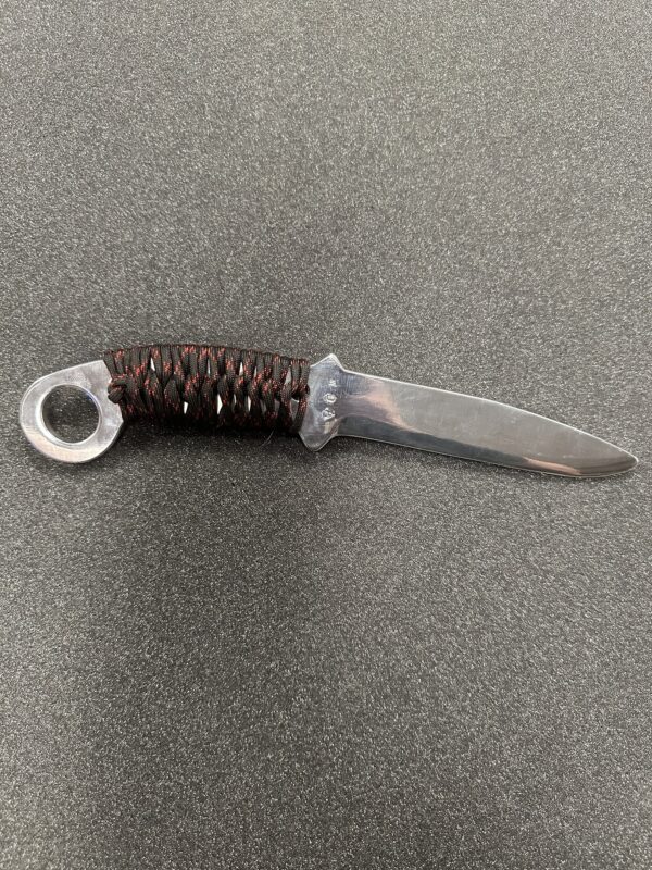 Karambit Fighter trainer 1