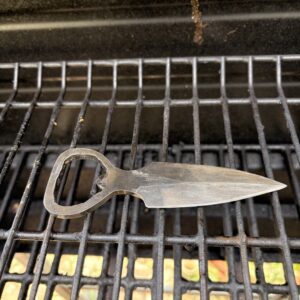 Bottle opener Dagger