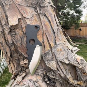 Tackle box knife